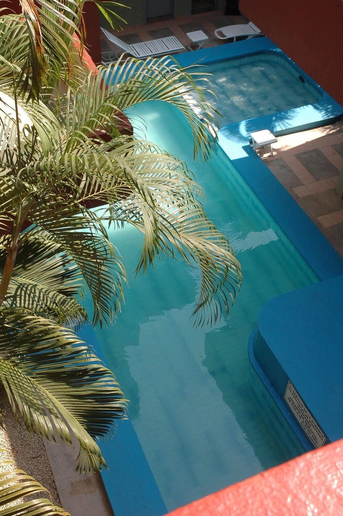 Hotel Marlon Chetumal Eksteriør bilde