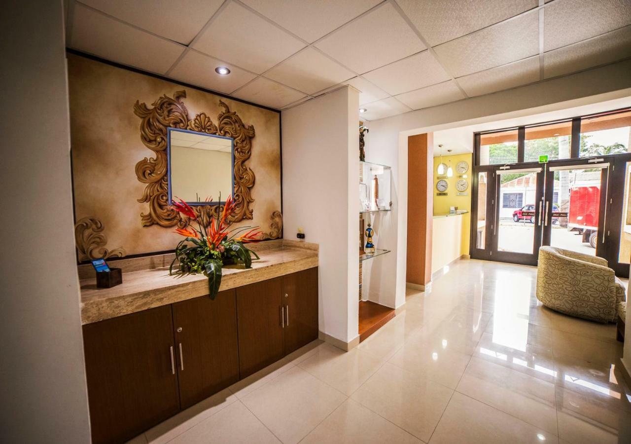 Hotel Marlon Chetumal Eksteriør bilde